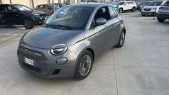 Grigio Usata 2023 Fiat 500e Icon Tre volumi | 16.900 € (Buon prezzo)