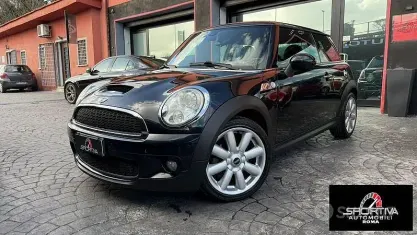 Usata Mini John Cooper Works 175 CV (128 kW) 2007 Nero Utilitaria
