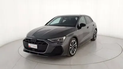 Usata Audi A3 S-Line 150 CV (110 kW) 2025 Grigio Berlina