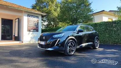 Nero Usata 2021 Peugeot e-2008 Allure SUV | 17.000 € (Buon prezzo)