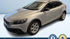 Argento Usata 2015 Volvo V40 CC Business Edition Station wagon | 11.100 € (Buon prezzo)