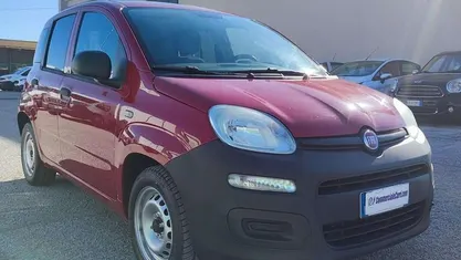Usata Fiat Panda Pop 80 CV (58 kW) 2016 Rosso Furgone