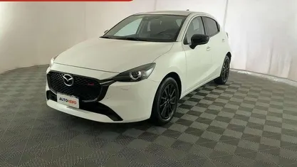 Usata Mazda 2 Homura-Line 90 CV (66 kW) 2023 Bianco Utilitaria