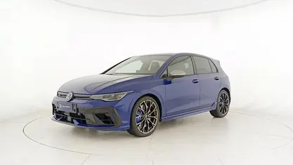 Usata 2024 VW Golf VIII R Tre volumi | 54.900 €