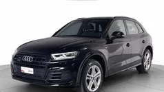 Nero brillante Usata 2020 Audi Q5 Business SUV | 32.800 € (Buon prezzo)