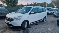 Bianco Usata 2015 Dacia Lodgy Ambiance Monovolume | 5000 € (Buon prezzo)