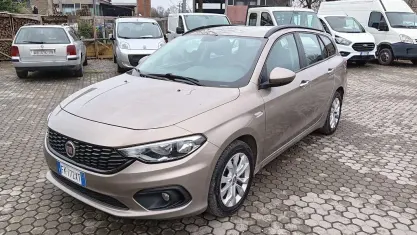 Usata Fiat Tipo S 120 CV (88 kW) 2017 Grigio Station wagon