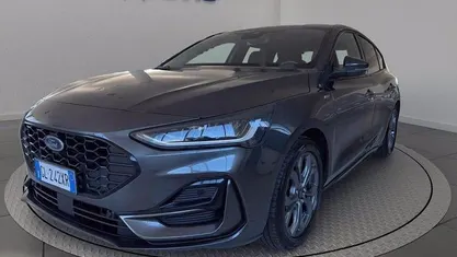 Usata Ford Focus ST-Line X 125 CV (91 kW) 2023 Magnetic grey Berlina