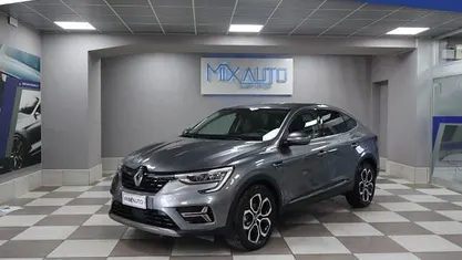 Usata Renault Arkana Intens 145 CV (106 kW) 2021 Grigio SUV