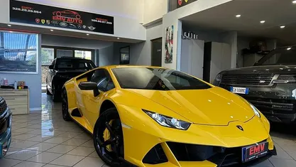 Usata Lamborghini Huracán 640 CV (470 kW) 2021 Giallo Coupé