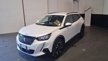 Usata Peugeot 2008 Allure 131 CV (96 kW) 2021 Bianco SUV