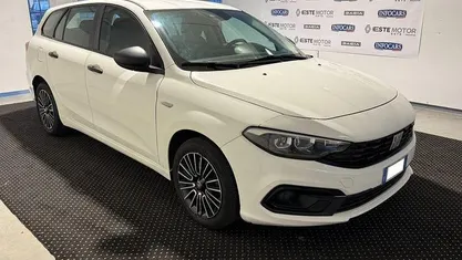 Bianco pastello Usata 2021 Fiat Tipo Life Station wagon | 8900 € (Ottimo prezzo)