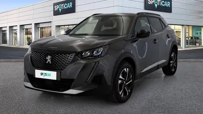 Grigio Usata 2022 Peugeot 2008 Allure SUV | 17.400 € (Buon prezzo)