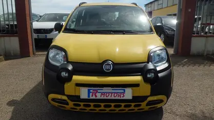 Usata Fiat Panda Cross Cross 69 CV (50 kW) 2019 Giallo Utilitaria