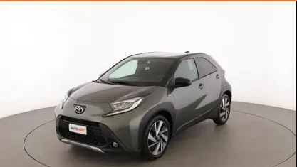 Usata Toyota Aygo X Lounge 72 CV (52 kW) 2022 Verde SUV