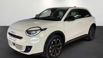 Usata Fiat 600 La Prima 110 CV (80 kW) 2025 Other SUV