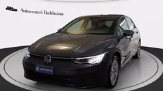 Usata 2021 VW Golf VIII Life Tre volumi | 23.900 € (Buon prezzo)