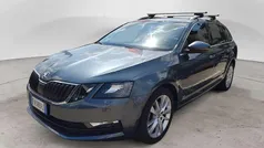 Grigio Usata 2019 Skoda Octavia G-TEC Executive Station wagon | 13.500 € (Buon prezzo)
