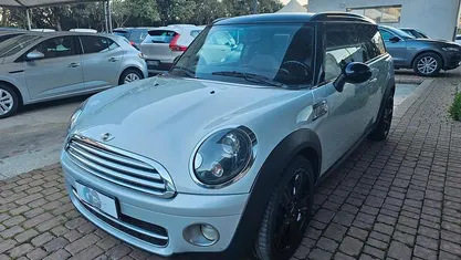 Grigio Usata 2009 Mini Cooper D Clubman Station wagon | 7400 € (Cara)
