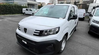 Usata Peugeot Partner S 102 CV (75 kW) 2026 Monovolume