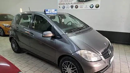 Usata Mercedes A160 82 CV (60 kW) 2010 Nero Berlina
