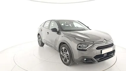 Usata Citroën C4 Feel 131 CV (96 kW) 2023 Grigio scuro SUV
