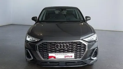 Begagnad Audi Q3 Sportback S-Line 150 HK (110 kW) 2024 Grå SUV