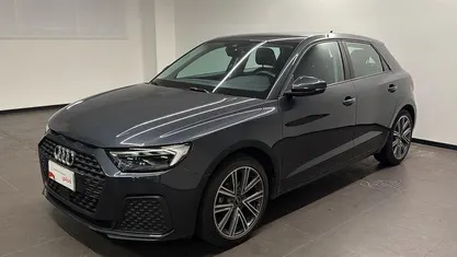Usata Audi A1 Sportback Admired 95 CV (69 kW) 2023 Grigio Utilitaria