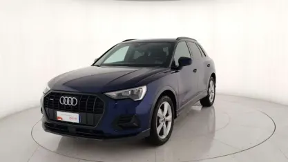 Usata Audi Q3 Advanced 150 CV (110 kW) 2021 Blu metallizzato SUV