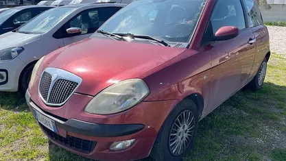 Usata Lancia Ypsilon 2004 Utilitaria