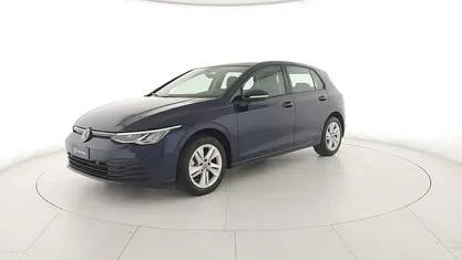 Usata VW Golf VIII Life 110 CV (80 kW) 2023 Berlina