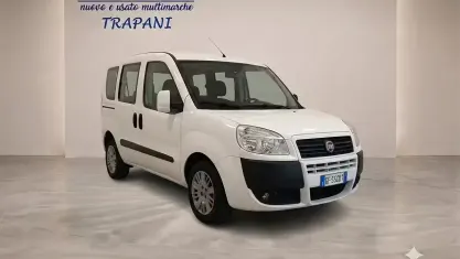 Usata Fiat Doblò Family 85 CV (62 kW) 2009 Bianco Monovolume