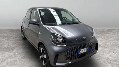Usata Smart ForFour Electric Drive 41 kW (56 CV) 2020 Nero Berlina