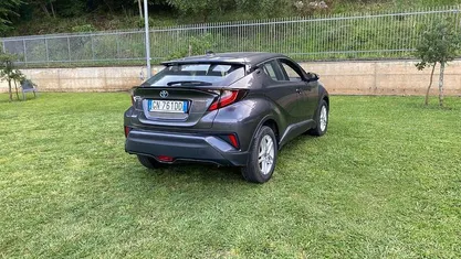 Grigio Usata 2023 Toyota C-HR Active SUV | 22.900 € (Super prezzo)