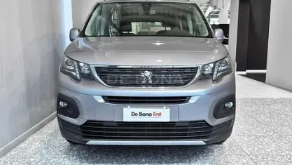 Usata Peugeot Rifter Allure 102 CV (75 kW) 2019 Argento Monovolume
