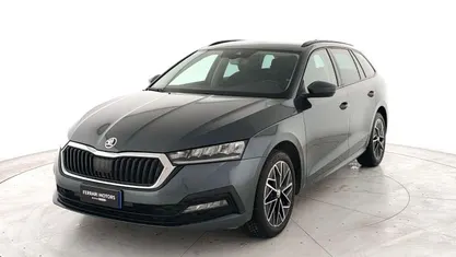 Usata Skoda Octavia Executive 150 CV (110 kW) 2021 Grigio Station wagon