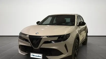Usata Alfa Romeo GT Junior 136 CV (100 kW) 2025 Avorio SUV