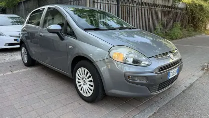 Usata Fiat Punto Evo Dynamic 77 CV (56 kW) 2010 Grigio Utilitaria