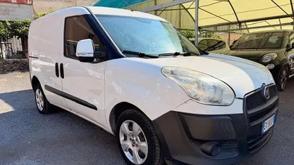 Bianco Usata 2014 Fiat Doblò Monovolume | 5999 € (Buon prezzo)
