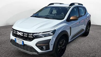 Usata Dacia Sandero Extreme 101 CV (74 kW) 2025 Utilitaria