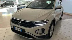 Perla Usata 2024 VW T-Roc Life SUV | 28.490 € (Buon prezzo)