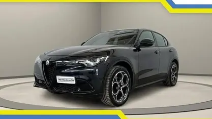 Usata Alfa Romeo Stelvio Sprint 280 CV (205 kW) 2024 Nero / metallizzato SUV