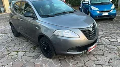 Grigio Usata 2014 Lancia Ypsilon Gold Due volumi | 4900 € (Ottimo prezzo)