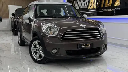 Marrone Usata 2010 Mini Cooper D Countryman SUV | 5700 € (Buon prezzo)