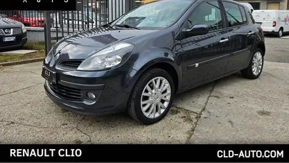 Usata Renault Clio II LE 86 CV (63 kW) 2008 Berlina