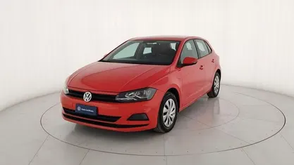 Usata VW Polo Trendline 65 CV (47 kW) 2018 Rosso opaco Utilitaria
