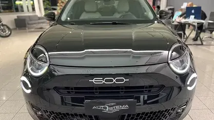 Usata Fiat 600 La Prima 101 CV (74 kW) 2025 Nero SUV
