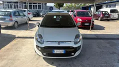 Bianco Usata 2011 Fiat Punto Evo Dynamic Due volumi | 3199 € (Buon prezzo)