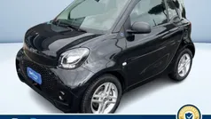 Nero pastello Usata 2022 Smart ForTwo Electric Drive Pure Tre volumi | 13.600 € (Buon prezzo)