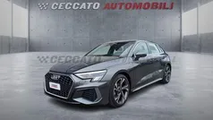 Grigio Usata 2023 Audi A3 Sportback S-Line Tre volumi | 26.220 € (Super prezzo)